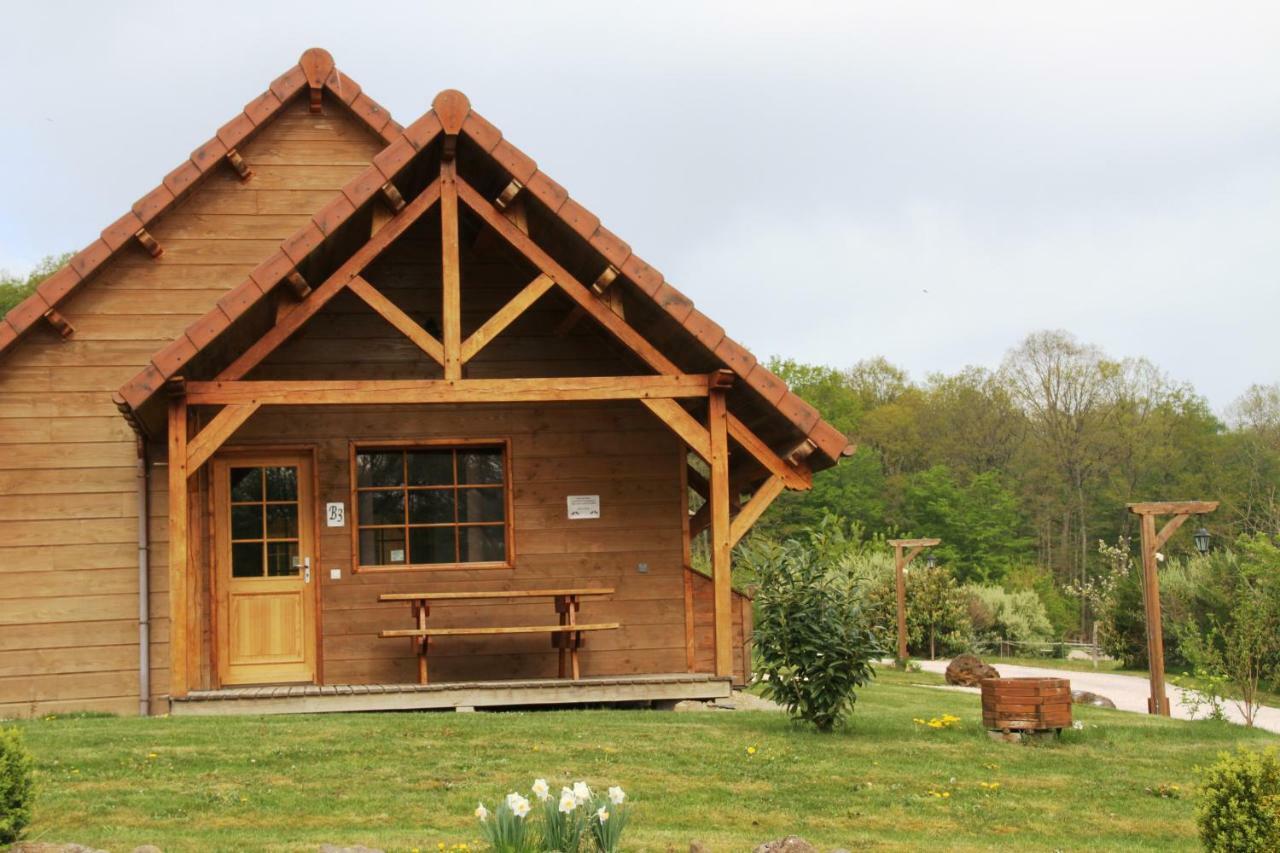 Vila Le Hameau Des Grilles Saint-Fargeau  Exteriér fotografie