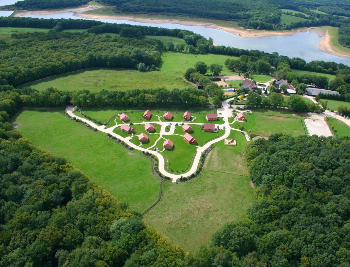Vila Le Hameau Des Grilles Saint-Fargeau  Exteriér fotografie